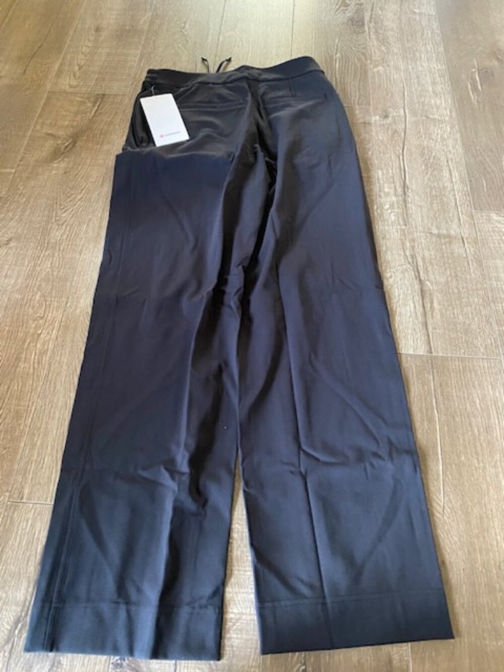 NWT LUlulemon pants size small
